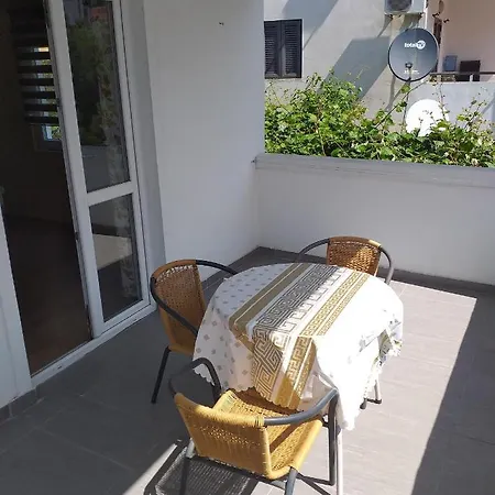 Mirko Apartament